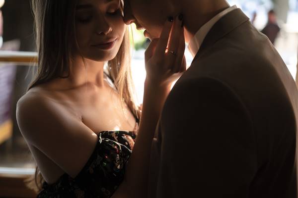 カラダ以上にキモチが”ヘビー級”！男が「重い女」と感じる瞬間4つ