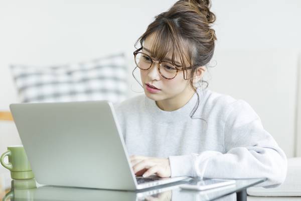 これが“最終通告”だよ…？“LINE”で分かる彼が「気持ちが離れてる」サイン4つ