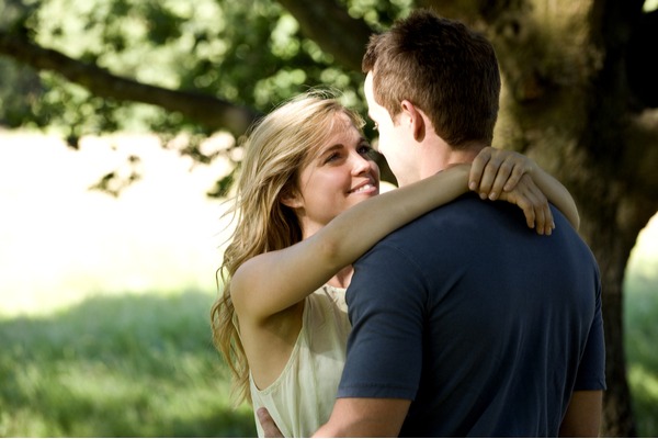 もっと好きに…!女性が「彼氏に惚れ直す」瞬間4つ