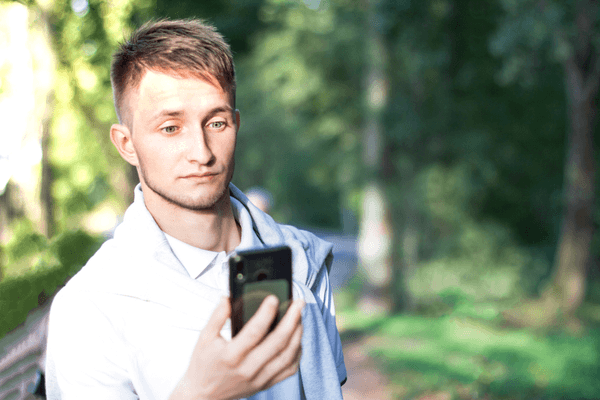 早く会いたい…！彼がほっこりする「おやすみLINE」って？