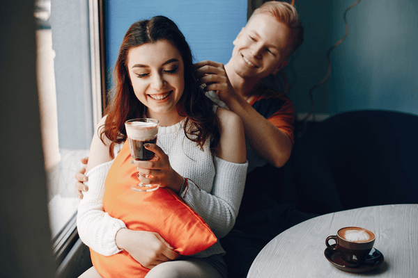 女性がされると嬉しい「ボディタッチ」って？