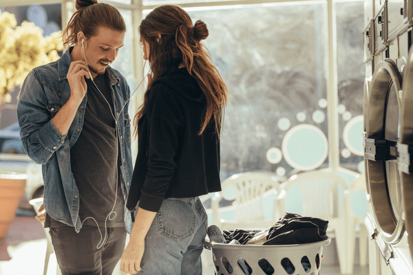 【男性心理】男性が好きな女性にとる態度4選