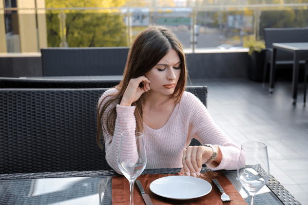 出会って5分で解散！男が「デートを切り上げたい」と思う4つの瞬間