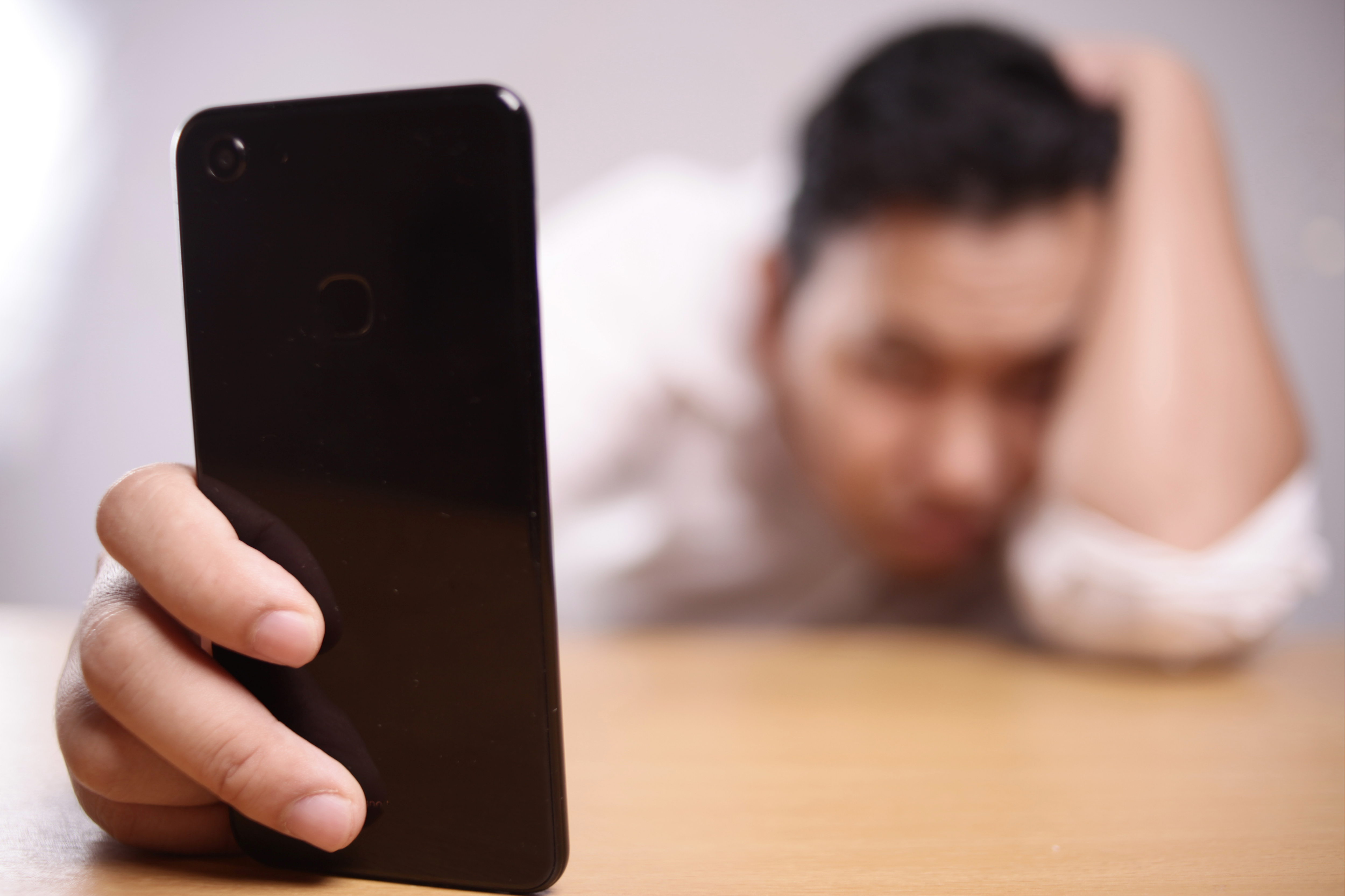 正直、返信したくない…男性が「癖が強い」と思うLINE4つ