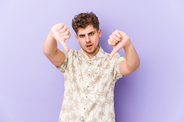 可愛いと思ってんの…？男が嫌がる「勘違いな甘え方」4つ