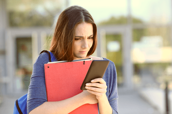 ご臨終です……男性からきたら最後の「脈ナシLINE」