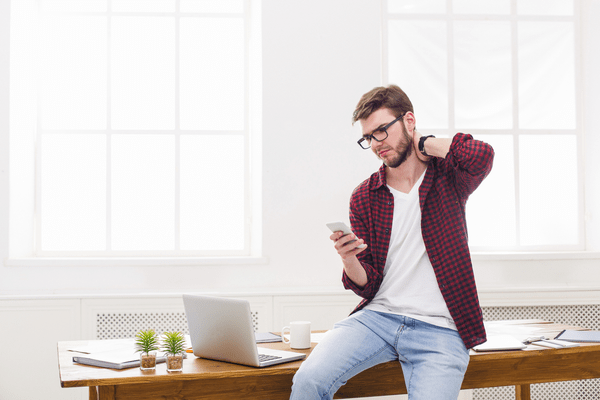 あ…えっとー…男性の気持ちをフリーズさせる「寒いLINE」