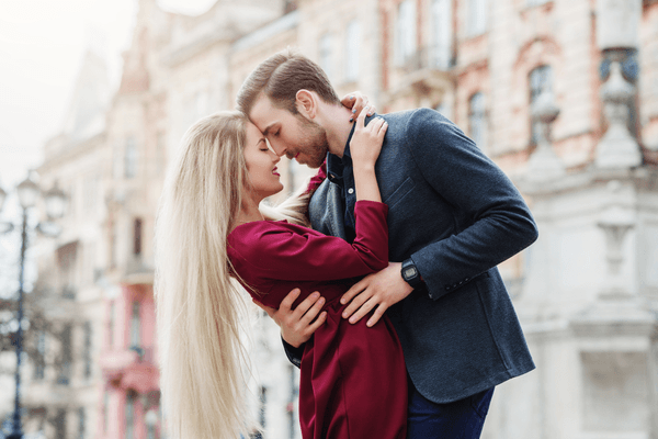 僕がエスコートするよ♡男から「お姫様扱い」される女性になる方法4つ