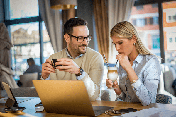 何様のつもり？女性が一緒にいて「イラッとする男」の特徴4つ