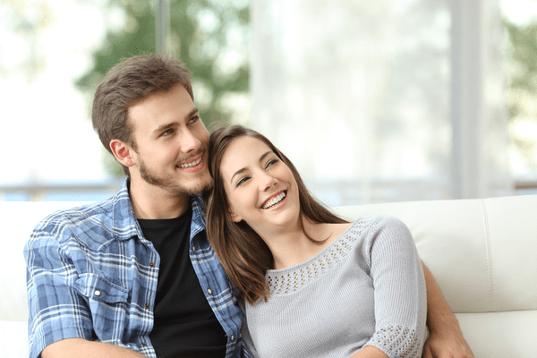 安心して付き合えるよ♡男から選ばれる「浮気しない女性」の特徴4つ