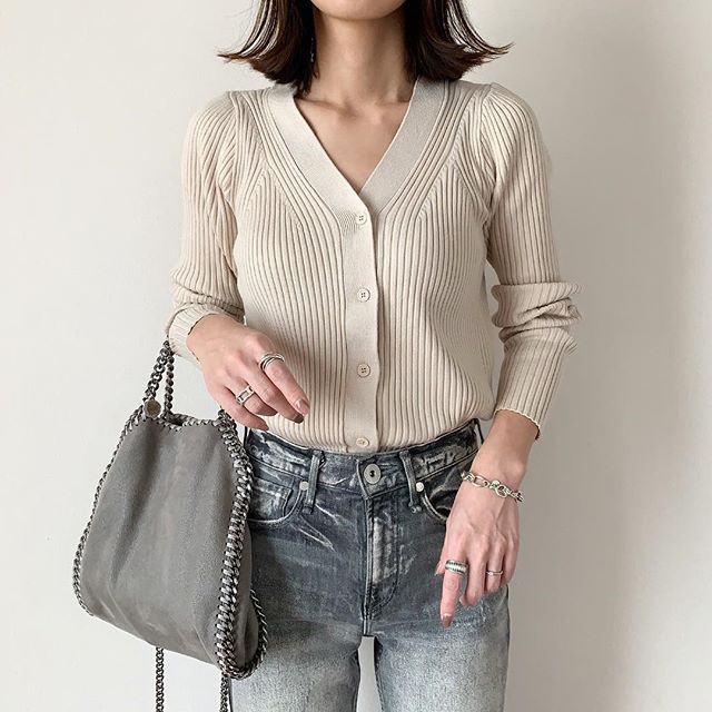 春のデートはこれ着てこッ【titivate】この時期ピッタリなトップス