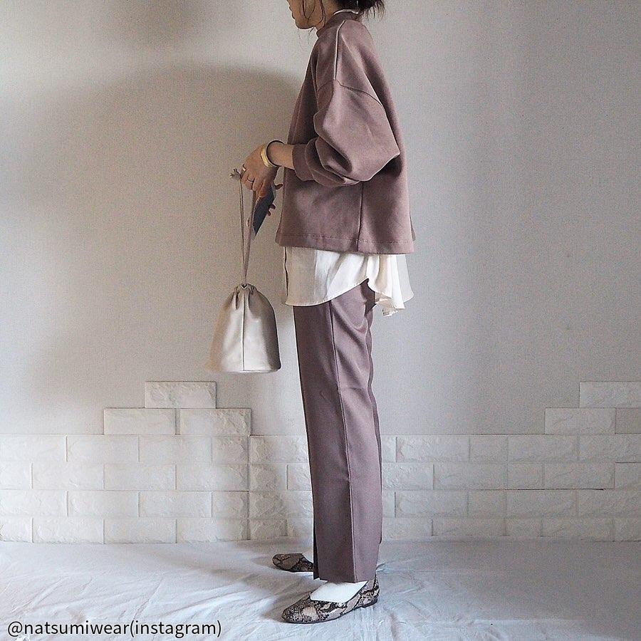 春にピッタリ！おしゃれ女子の「靴下×パンプス」の合わせ方