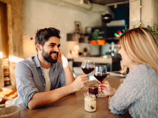 もっと甘えて下さい…♡彼を好きにさせる「正しい甘え方」