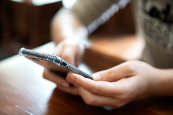 【LINEでわかる】女性からの「脈なしサイン」とは