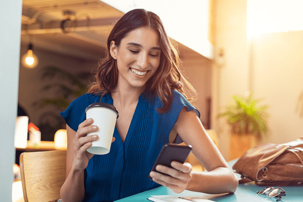 【男性心理】本命の彼女に「短文LINE」で返信する理由4つ