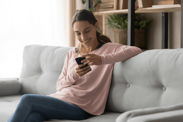 離れてもラブラブ♡【遠距離中】に2人の仲を深めるコツとは？