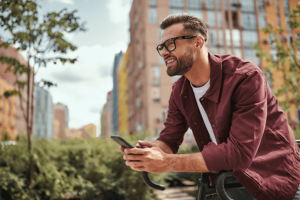 ありがとう♡「仕事中にもらって嬉しかった」LINEとは