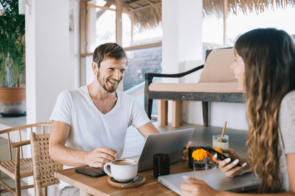 話が尽きないなぁ♡男が永遠に喋りたくなる「モテ会話術」とは？