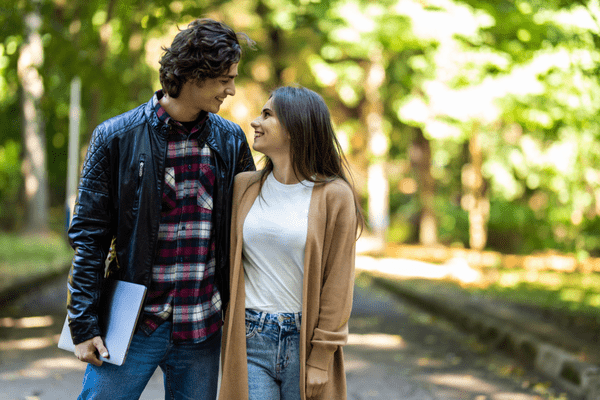 どこでもドア欲しい…！「会いたいと思わせる女性」の共通点とは