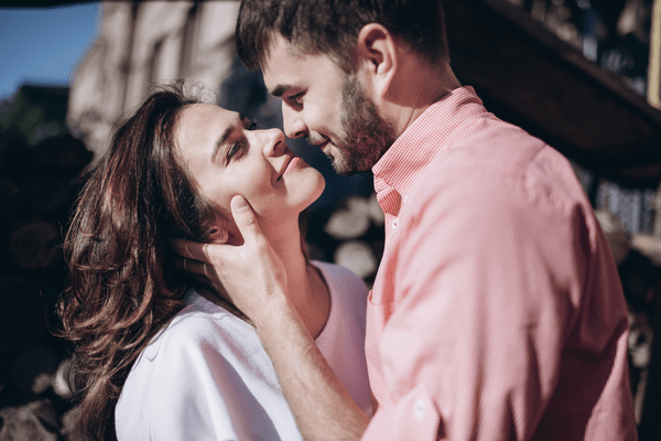 ほんと可愛いな♡男が「キス中に考えてること」って？