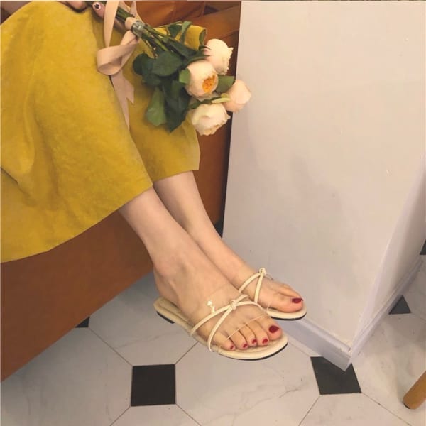 夏到来！大人っぽくておしゃれな【フットネイル】4選