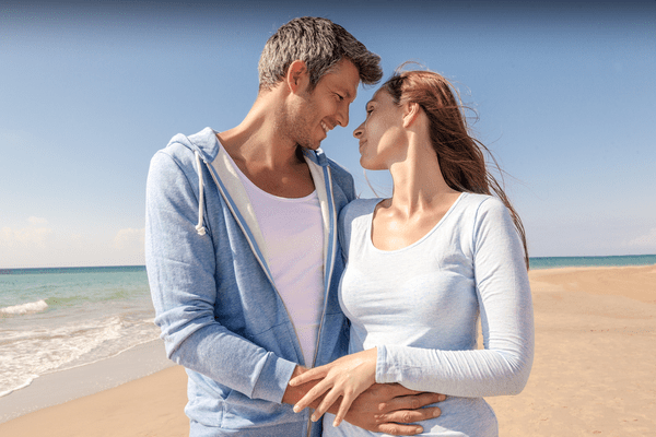 女性がボディタッチで「触って欲しい箇所」4選