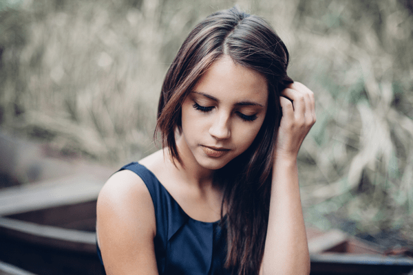 モテ女になりきれてないよ？男性が嫌だと思う「NGモテテク」