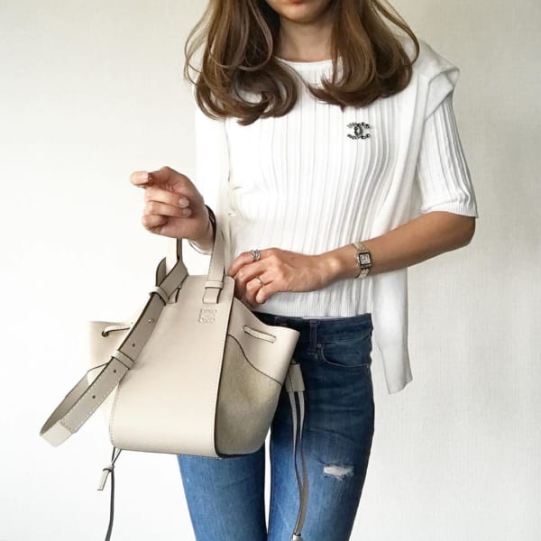 小物で魅せる♡オシャレなシンプルコーデで一目置かれちゃおう！