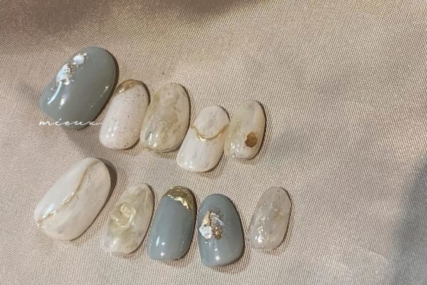 指先から梅雨を楽しむ♡「儚げネイル」デザイン4選