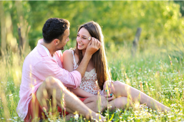 これ以上可愛くなったら心配…♡男が彼女に「胸キュンする瞬間」