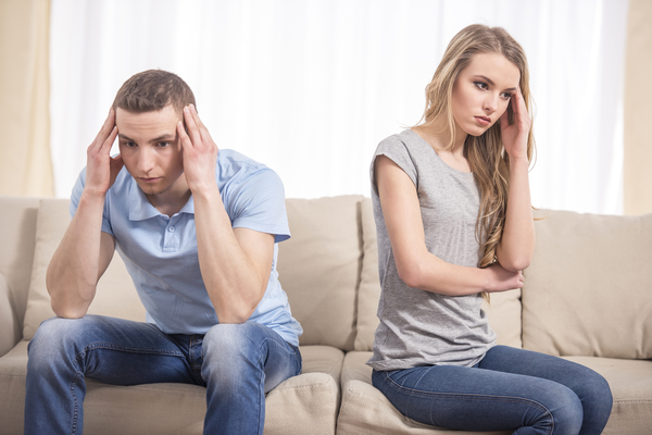 見たくなかったよ…同棲中に彼ががっかりする「絶対NG」な行動