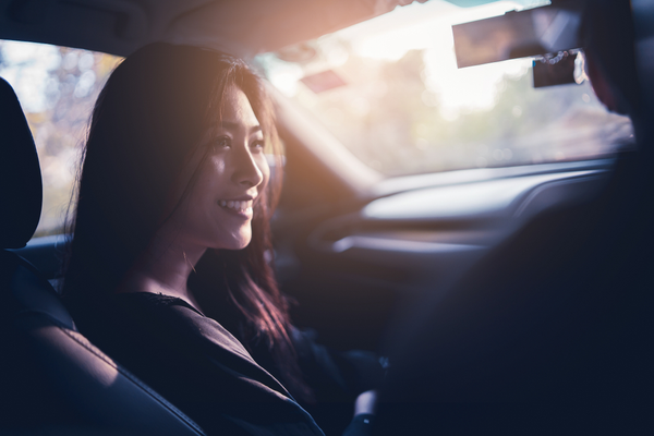 見惚れてた…♡女性が惚れる「オトコのモテ仕草」4選