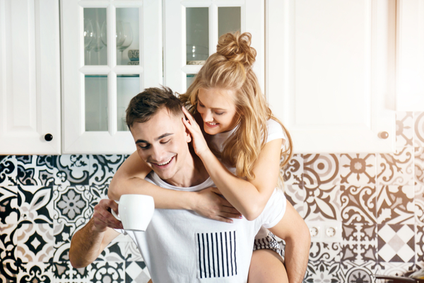 頭から離れません～♡男性が「夢中で追いかける女性」の共通点