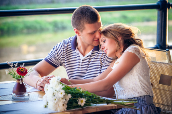 もう惚れちゃう…♡女性が言われて「キュンとするセリフ」