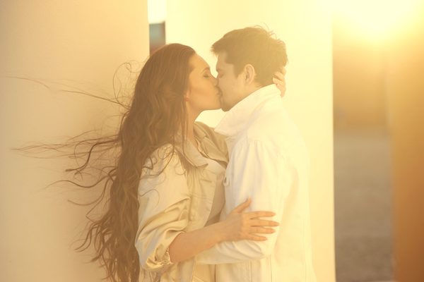 誰にも渡したくない…♡「ずっとキスしてたい」と思う男性心理4つ