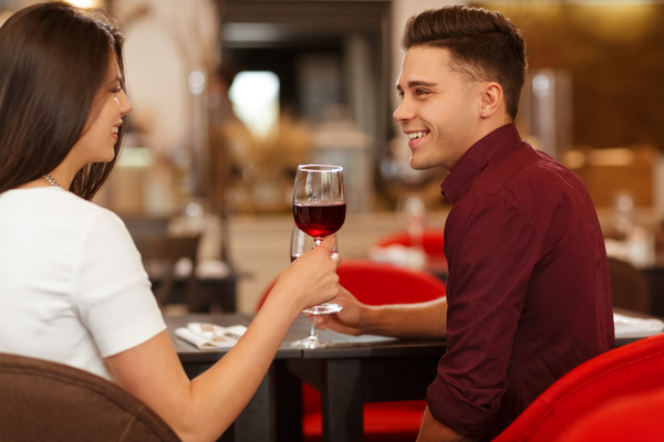 女心わかってる…♡フツメンなのに「モテる男」の共通点4つ