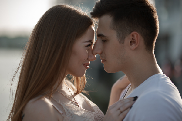 上手い人はここが違う♡4つのチェックで分かる「キス上級者テスト」