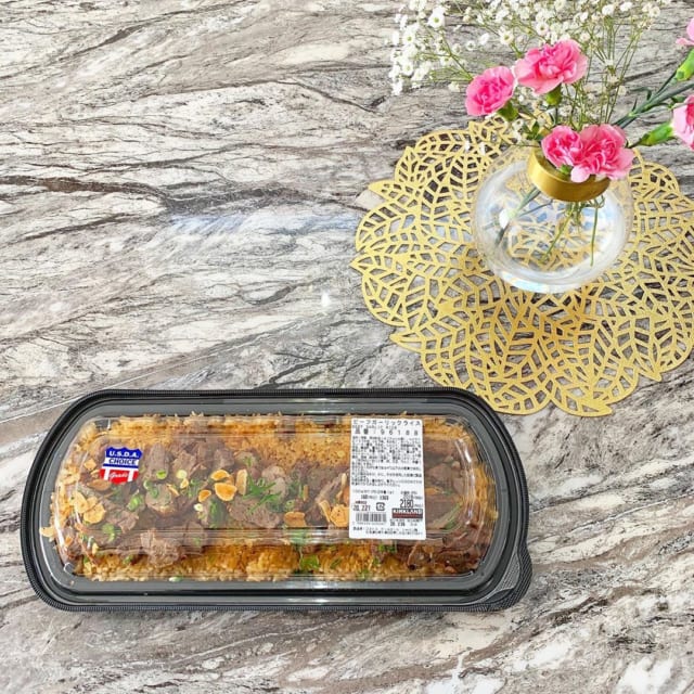 インパクト大！【コストコ】で人気の「特大グルメ」おすすめ4選