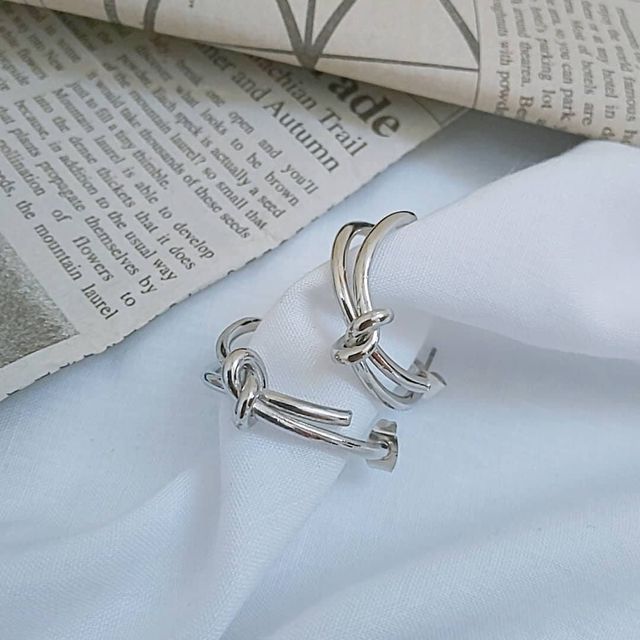 え？これが100円？【100均】の「高見えアクセサリー」3選