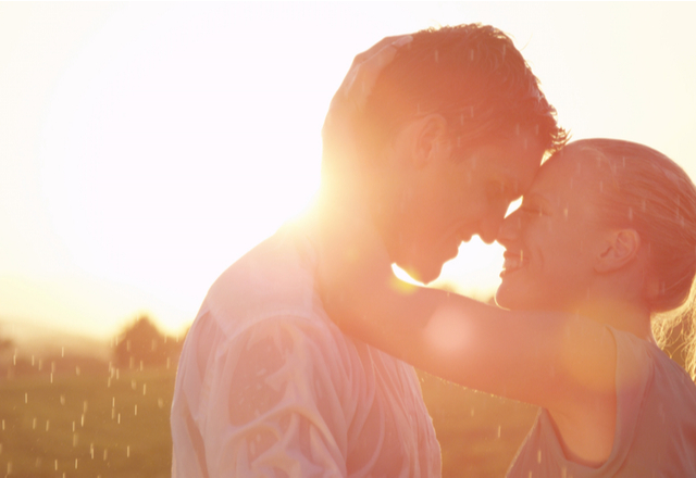 絶対手に入れたい…！男が「本気で好きになる女性」の特徴4選