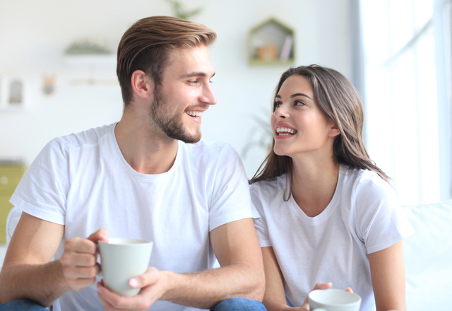 一緒にいると落ち着く♡彼が魅力を感じる「癒され彼女」の特徴4選