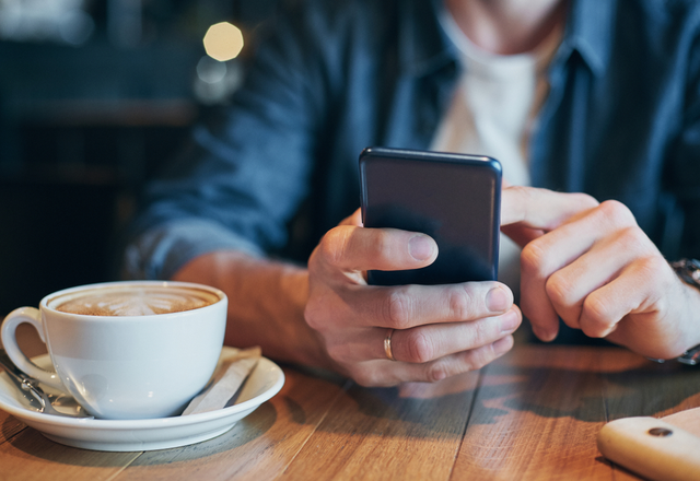 何でこんなに可愛いの！？彼が「惚気たくなるLINE」の特徴4つ