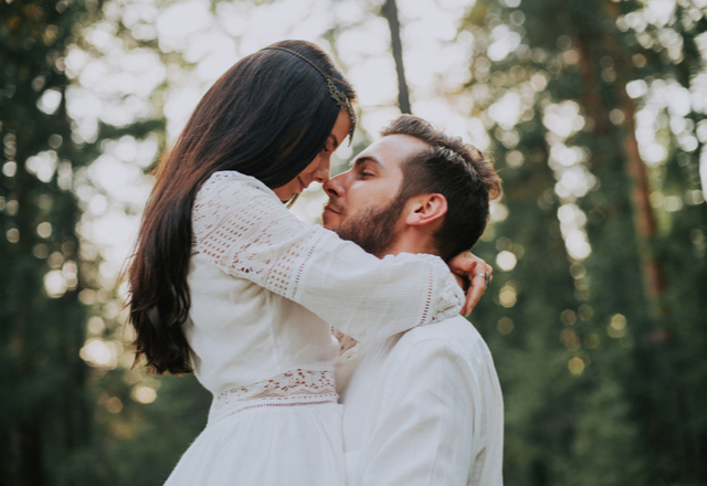 止められないかも…♡男性がそのまま「押し倒したくなるハグ」って？