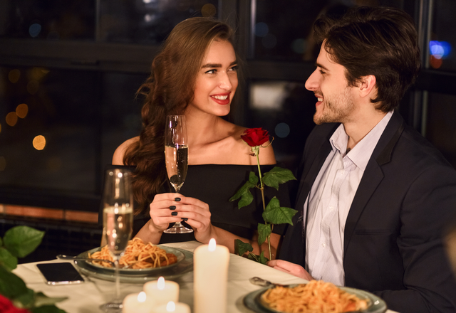 一瞬で落ちた…♡男性から見て「魅力的な女性」の共通点って？