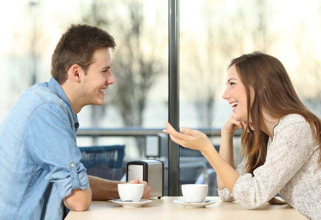 愛してやまない！男性が「いつの間にかハマっている」女性の特徴4つ