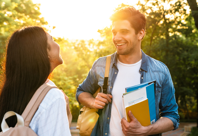 このワード使ってる？4つのセリフでわかる「あなたの褒め上手度」