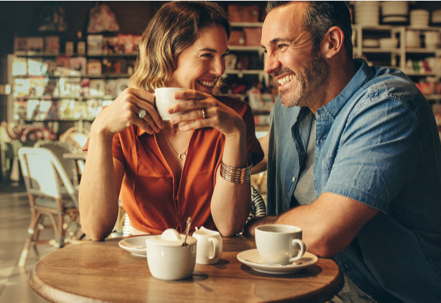 モチベめっちゃ上がる！好感度が上がる「褒め上手女子」になる方法