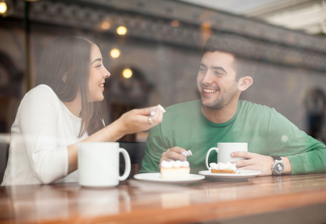 彼との距離近づいてる？4つの項目で見抜く「あなたのモテ会話度」