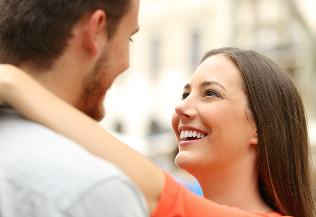 転がされてぇ…♡男性が思わず許しちゃう「大人なわがまま」4選