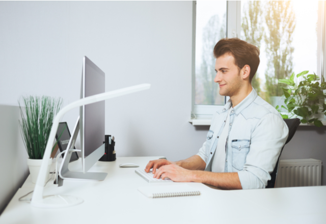 【王道】女性が思う男性の「かっこいい仕草」4選